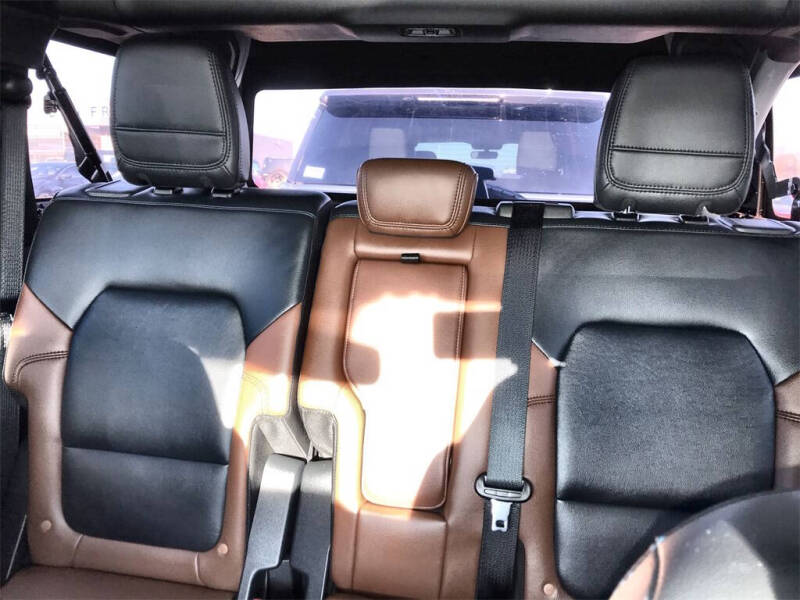 2024 Ford Bronco Outer Banks