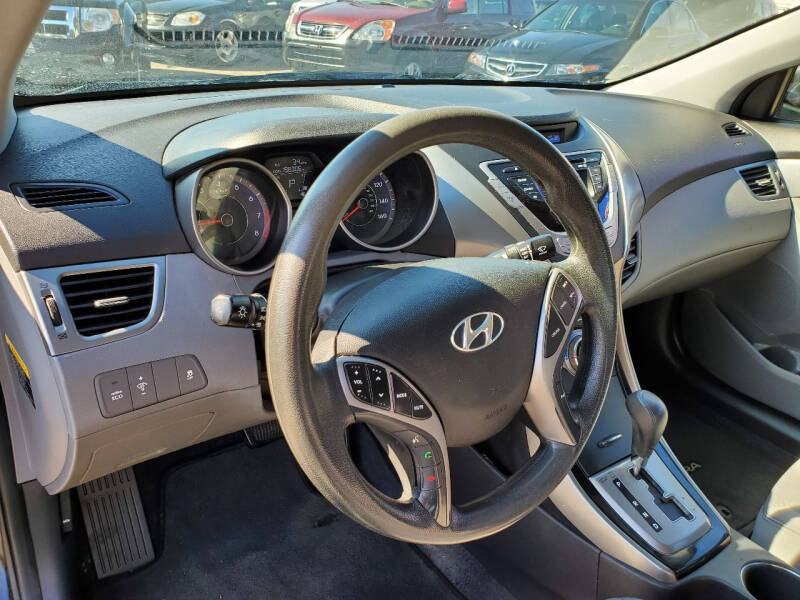 2013 Hyundai Elantra GLS