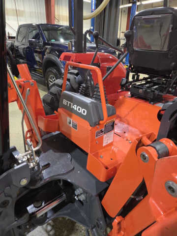 2021 Kubota M62  Tractor  Loader  Backhoe