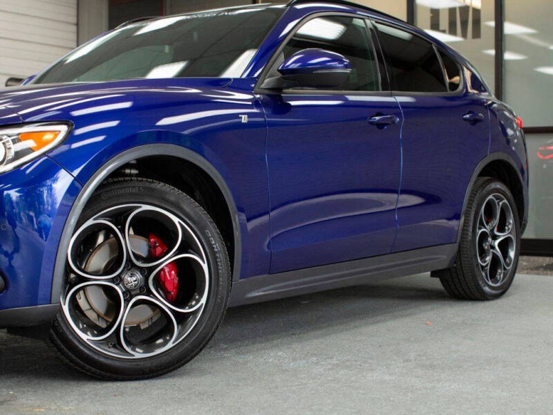 2022 Alfa Romeo Stelvio Ti