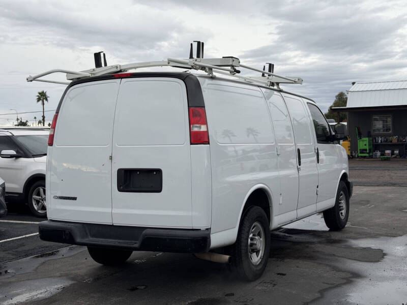 2017 Chevrolet Express 2500