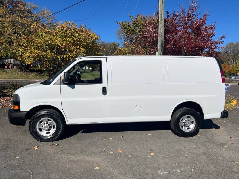 2021 Chevrolet Express 2500