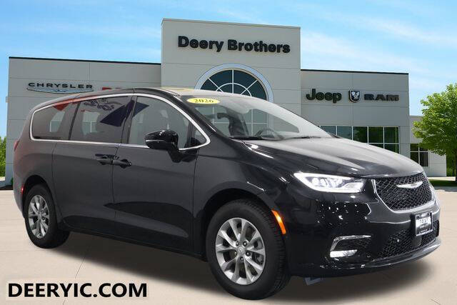 2026 Chrysler Pacifica Select