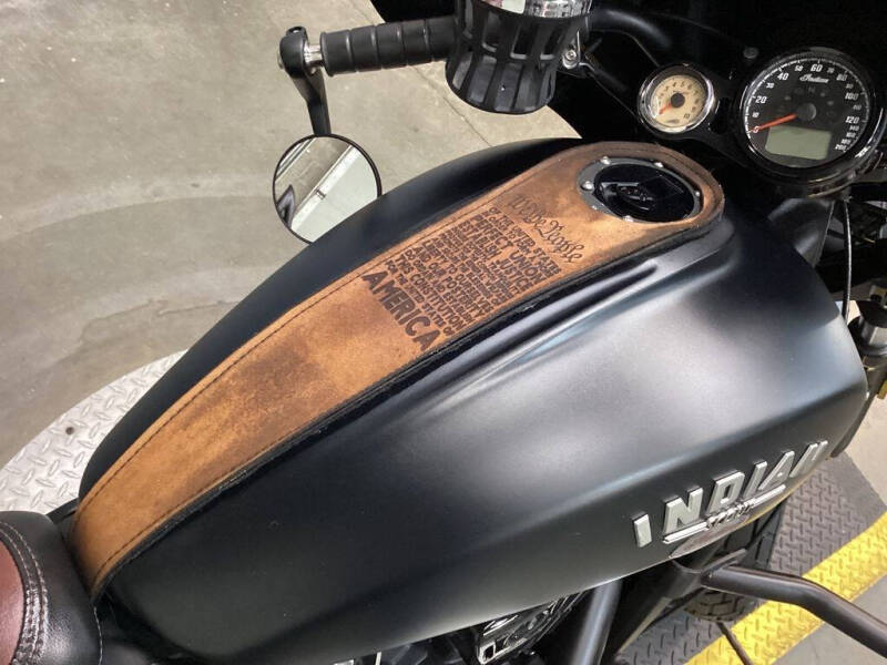 2023 Indian Scout Bobber ABS Black S