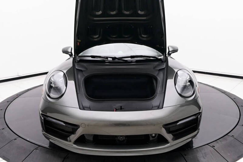 2020 Porsche 911