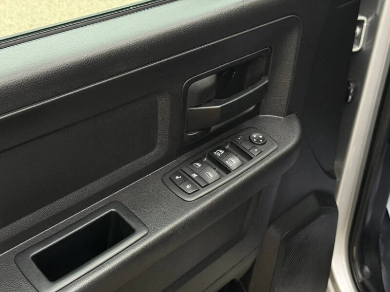 2017 RAM 1500 Express