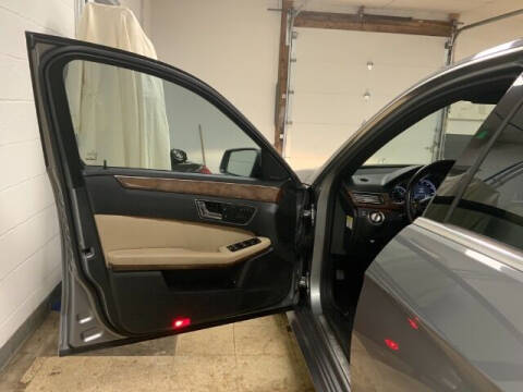 2010 Mercedes-Benz E-Class