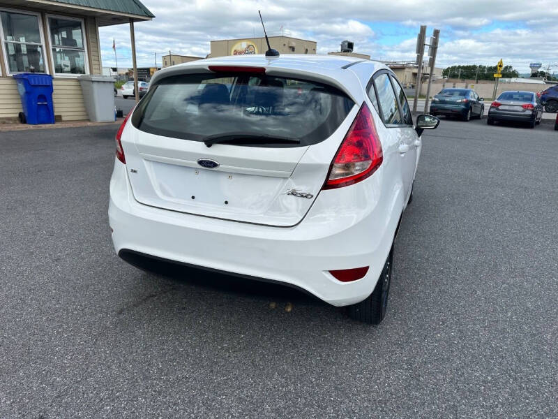 2012 Ford Fiesta SE