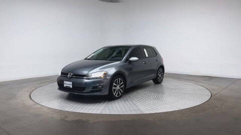 2015 Volkswagen Golf TSI SE