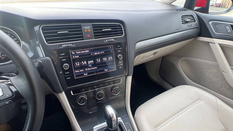 2019 Volkswagen Golf