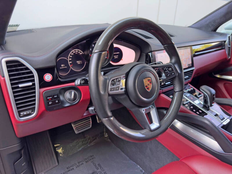 2020 Porsche Cayenne Turbo