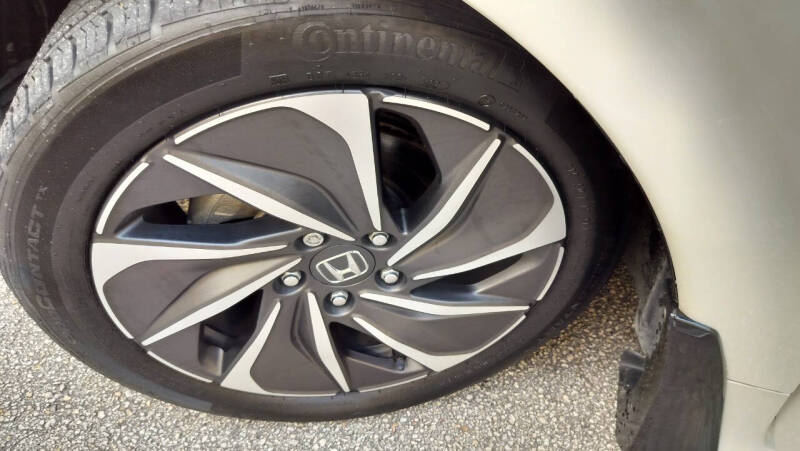 2019 Honda Insight Touring