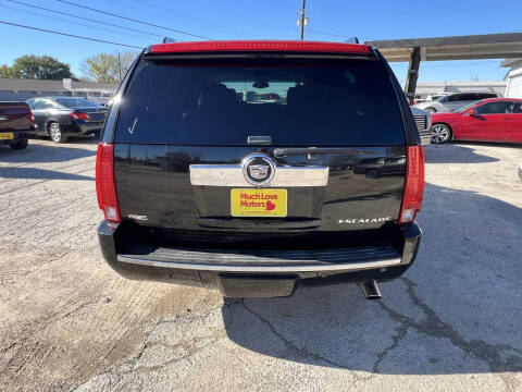 2011 Cadillac Escalade ESV Luxury