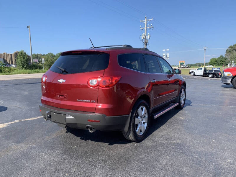 2011 Chevrolet Traverse LTZ