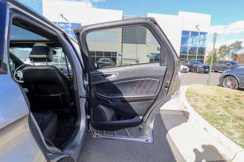 2022 Ford Edge ST-Line