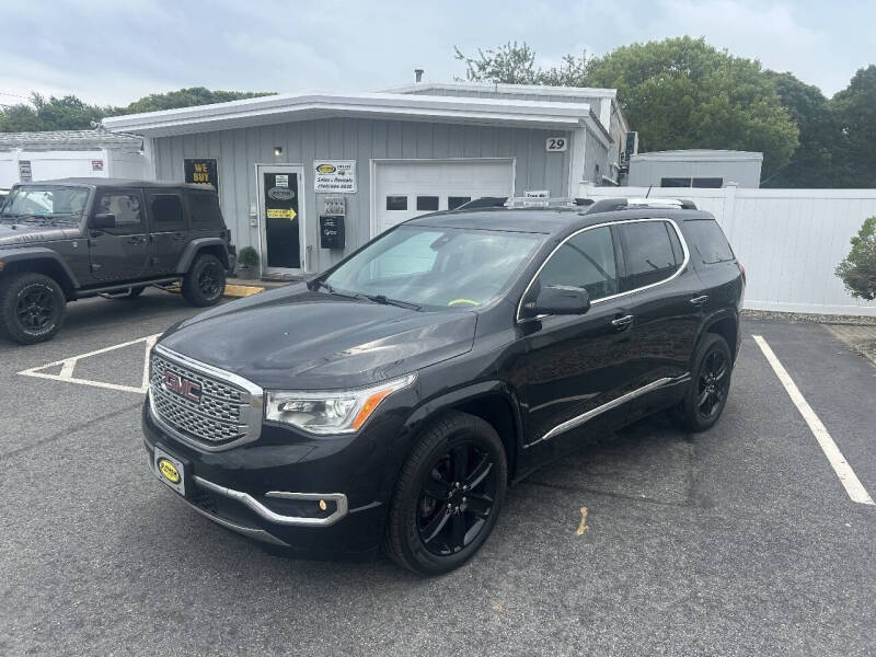 2017 GMC Acadia Denali