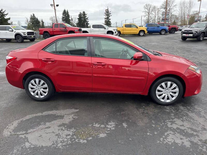 2016 Toyota Corolla LE