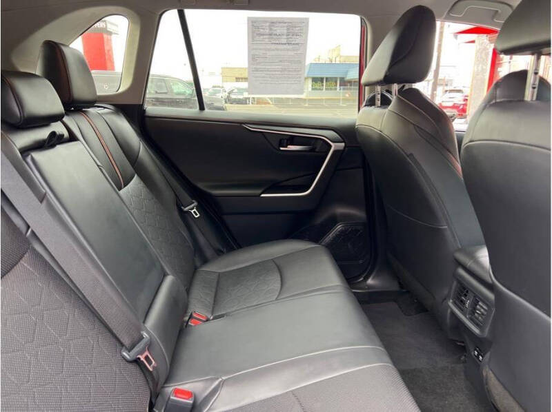 2019 Toyota RAV4 Adventure