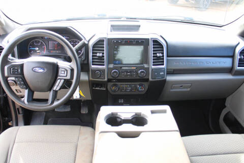 2017 Ford F-350 Super Duty XLT