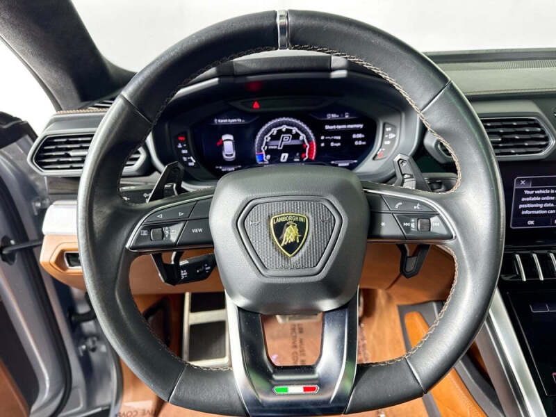 2020 Lamborghini Urus