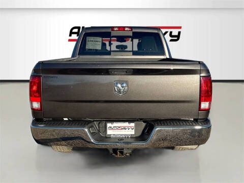 2019 RAM 1500 Classic SLT