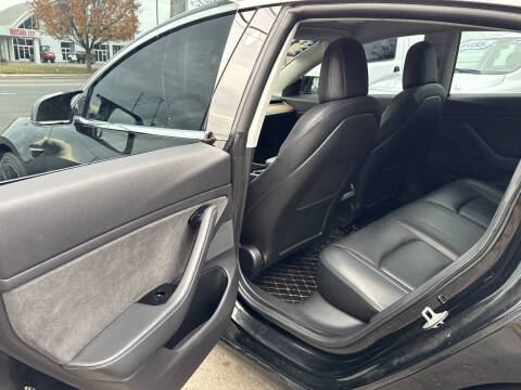 2019 Tesla Model 3 Standard Range Plus