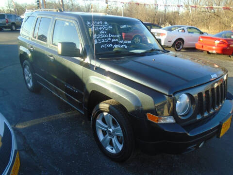2014 Jeep Patriot for sale at River City Auto Sales in Cottage Hills IL