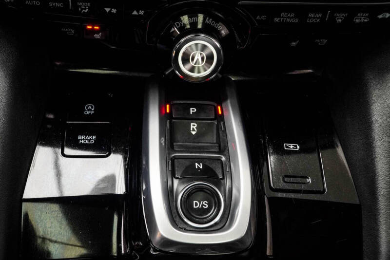 2024 Acura MDX w/Tech