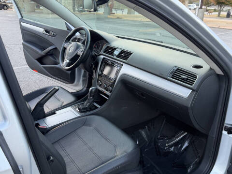 2012 Volkswagen Passat TDI SE