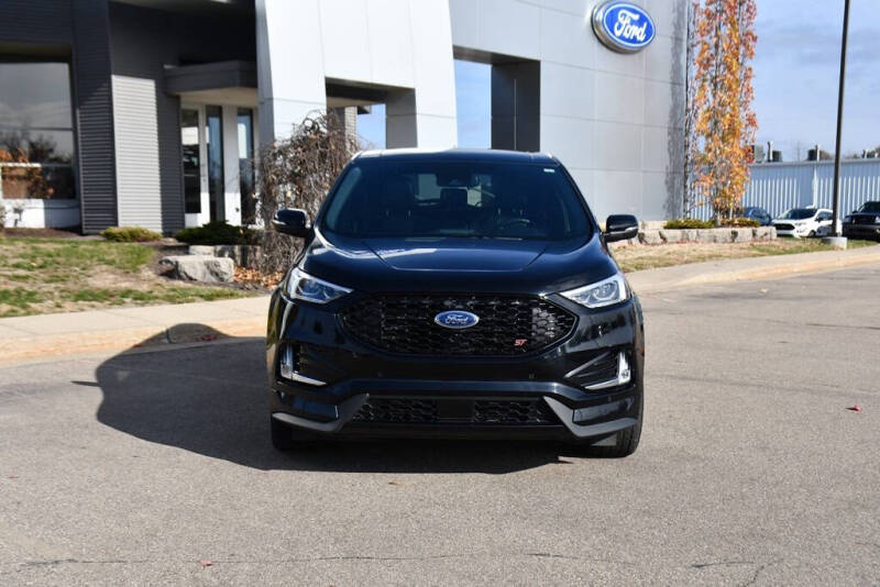 2021 Ford Edge ST