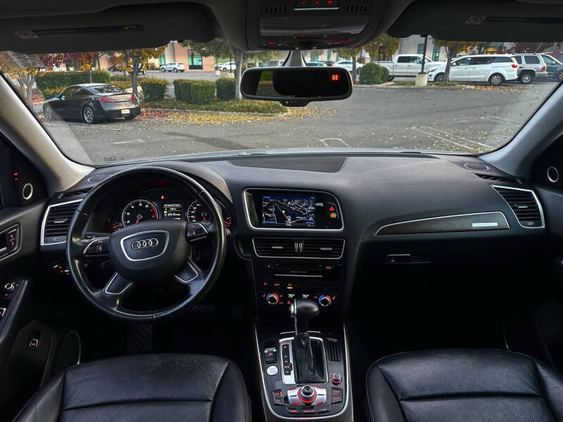 2016 Audi Q5 2.0T quattro Premium Plus