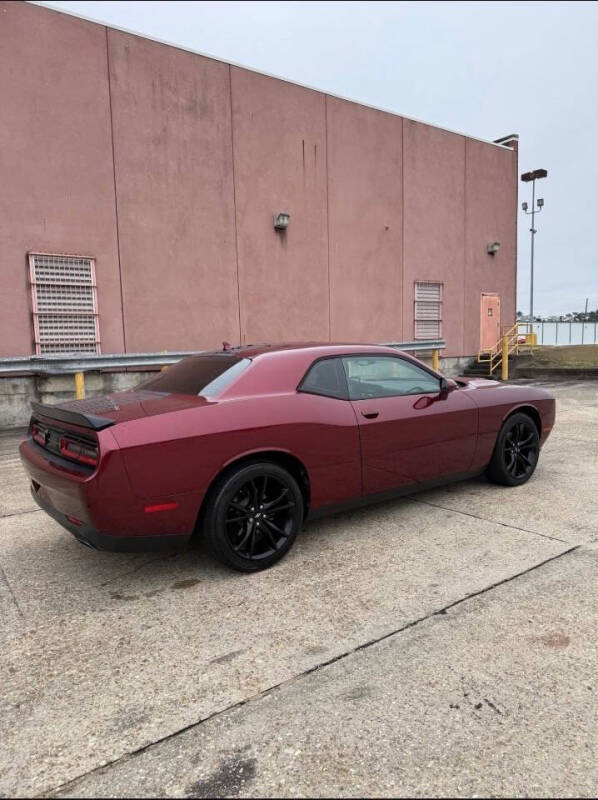 2018 Dodge Challenger SXT