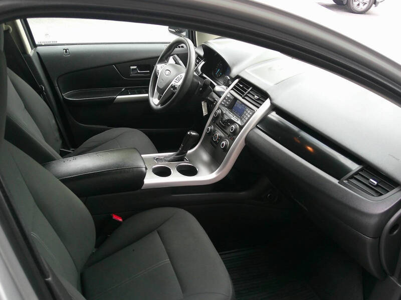2011 Ford Edge SE