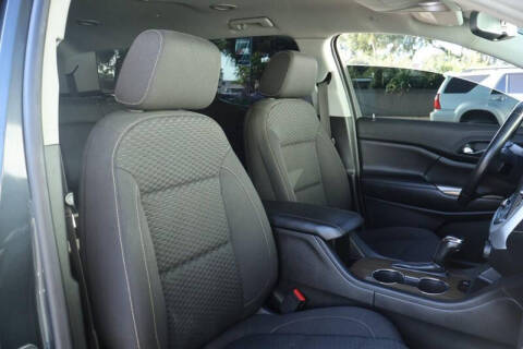 2019 GMC Acadia SLE-1