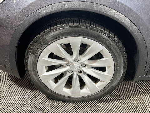 2020 Tesla Model X Long Range