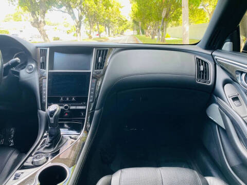 2017 Infiniti Q60 3.0T Premium