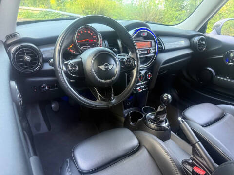 2015 MINI Hardtop 2 Door Cooper