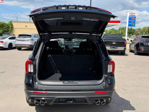 2025 Ford Explorer ST