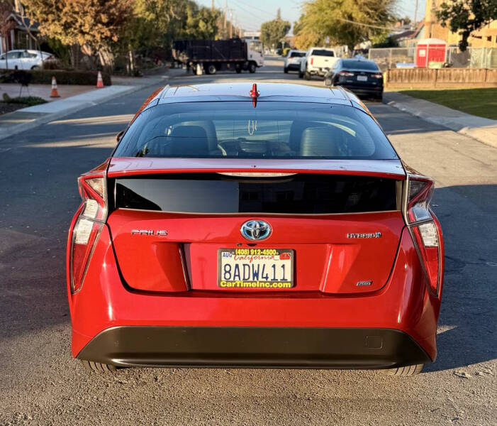 2017 Toyota Prius Three