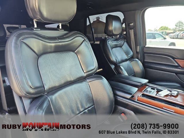 2021 Lincoln Navigator L Standard