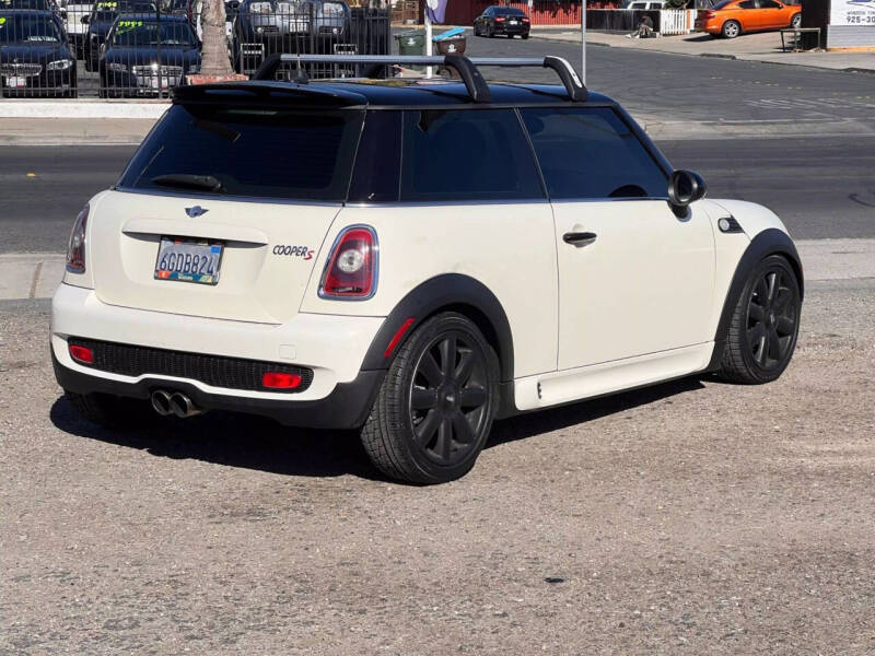 2009 MINI Cooper S