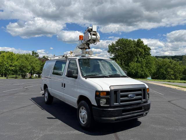 2013 Ford E-Series E-350 SD