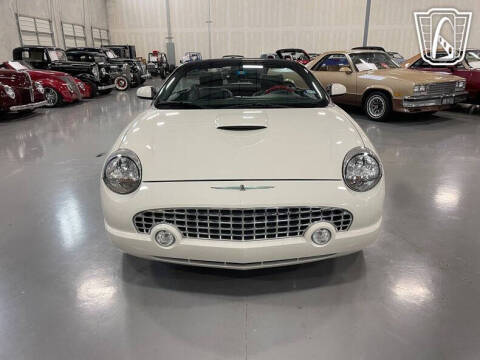 2003 Ford Thunderbird