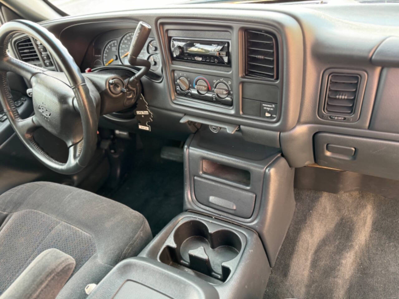 2000 Chevrolet Silverado 1500 for sale at Carz Connect LLC in Portland, OR