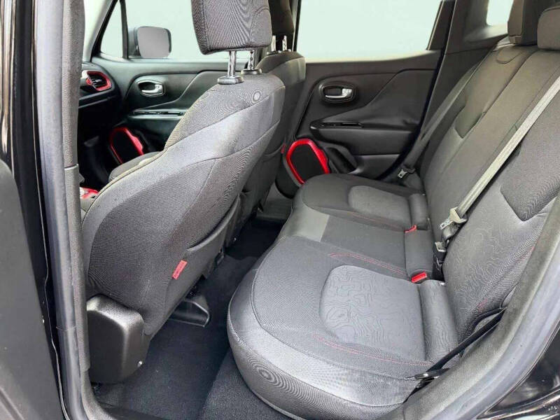 2015 Jeep Renegade Trailhawk