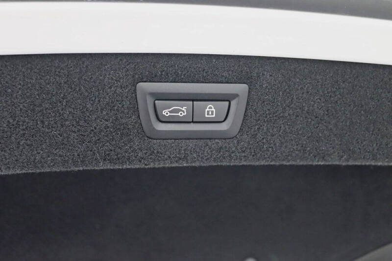 2022 BMW M8 Competition