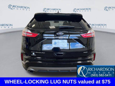 2021 Ford Edge Titanium