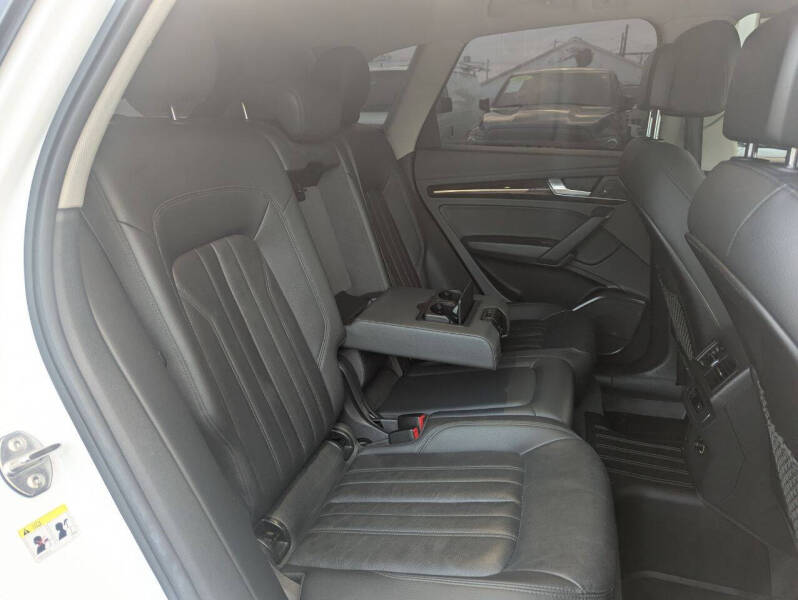 2020 Audi Q5 quattro Premium 45 TFSI