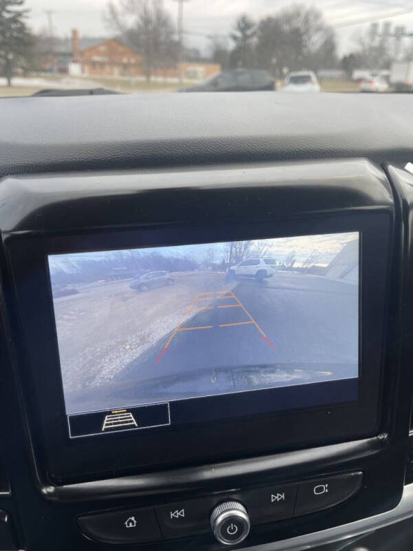 2021 Chevrolet Traverse LT Leather