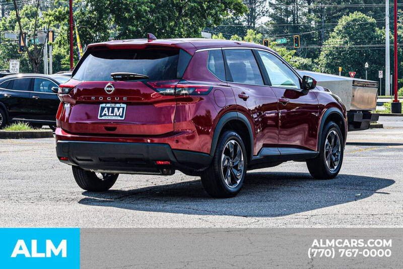 2025 Nissan Rogue SV